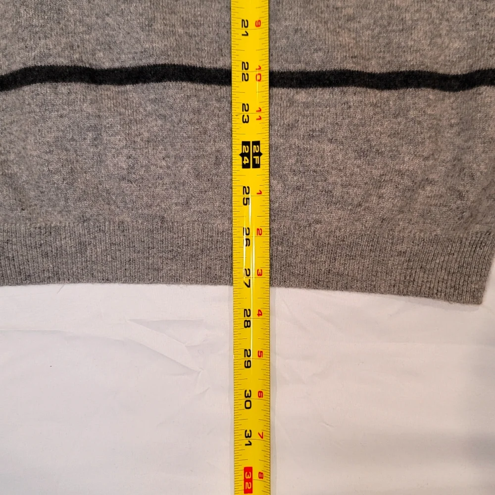 Burberry Golf Sweater Large Gray - Picture 4 of 4